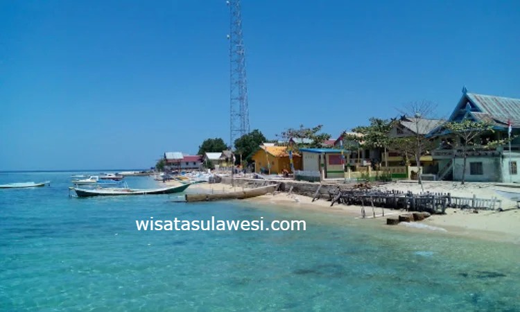 Pulau Barrang Caddi, Destinasi Wisata Bahari Eksotis di Makassar